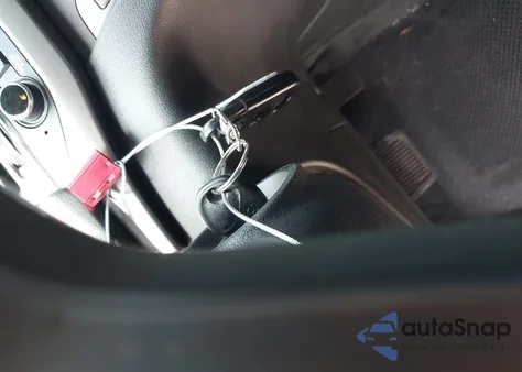 2018 Hyundai Elantra Sel из США, поврежденный, VIN 5NPD84LF8JH393543